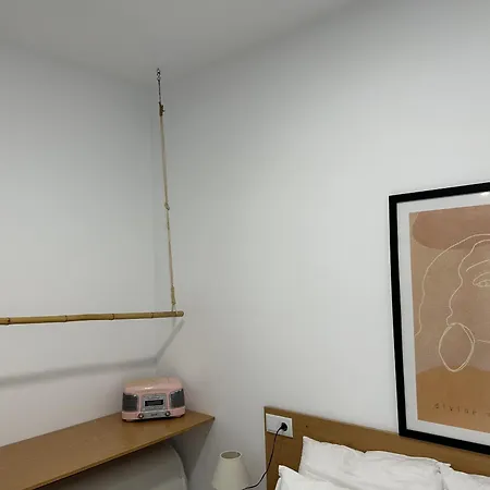 At Manuel De Sandoval