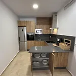 At Manuel De Sandoval