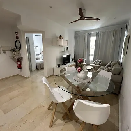 Apartment At Manuel De Sandoval